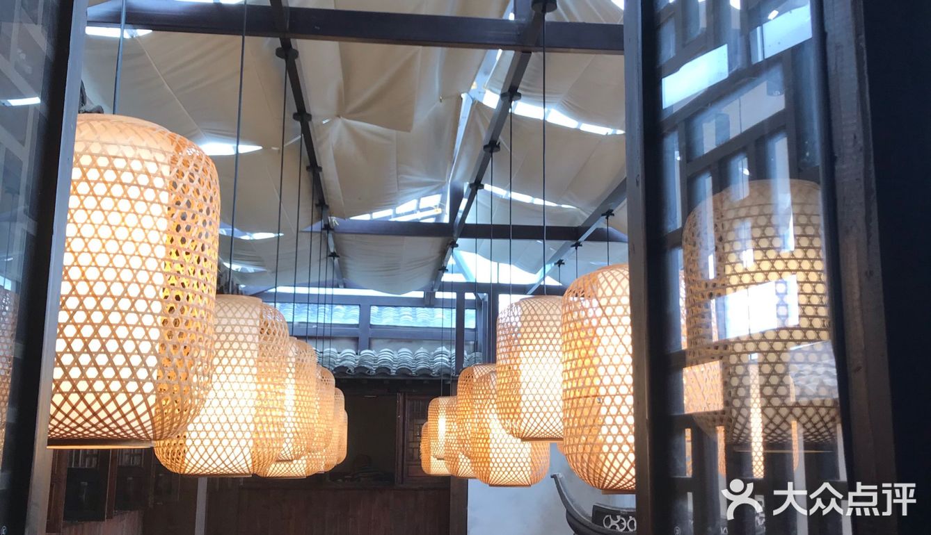 蛋黄南瓜 还有菱角 吃的停不下来 是老人小孩都会喜欢