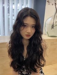 -丝语萱形象