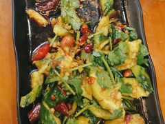 -曹丞相·地锅鸡·地锅鱼(武林店)