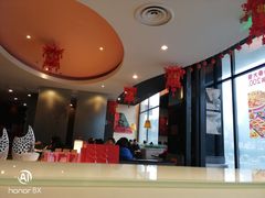 大堂-必胜客(银盆路店)