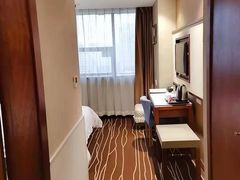 -怡华威斯达酒店(重庆医科大学附属儿童医院店)