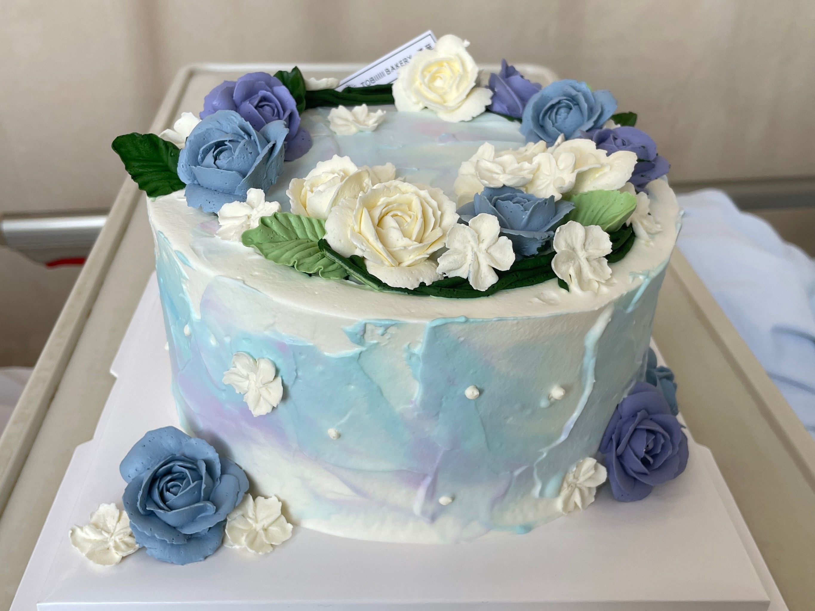 蛋糕款式,可以自己选择或者定制好看的款式,基本都能做能还原,颜值