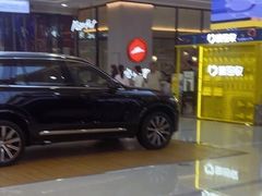 -万达广场(南昌红谷滩店)