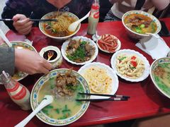 -金杨拉面王小吃面馆·牛三宝面·红烧牛肉粉