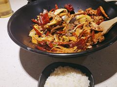 -食乐佳麻辣香锅(森林摩尔商业街区店)