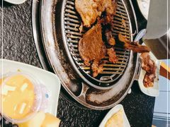 -海吃海喝海鲜烤肉炭火主题自助餐(朝阳店)