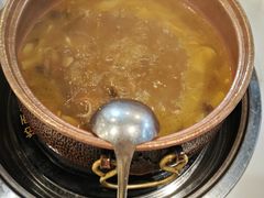 -菌海森林·非遗野生菌火锅(西山区滇池路摩根道店)