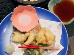 -铭牛烧肉·和牛海鲜自助(高新月牙湖店)