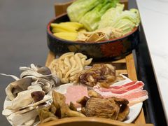 -菌海森林·非遗野生菌火锅(西山区滇池路摩根道店)