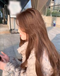 -十六番发型师事务所
