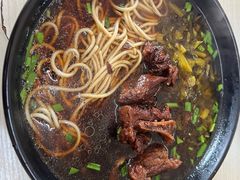 -小龙大肉面馆