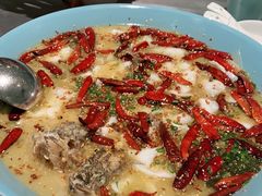 -姚姚酸菜鱼·金戈戈香港豉油鸡(喜荟城联名店)