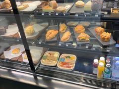 -星巴克(六合路店)