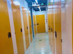 -安东易迷你自助仓储寄存仓库(顾戴路店)