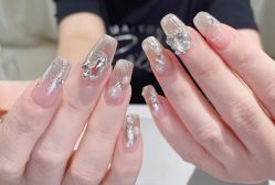 -予·你 美甲美睫 Yu Ni Nail Salon