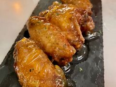 -Oasis Bar & Grill