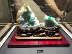 -北京七彩云南翡翠珠宝旗舰店(月坛店)