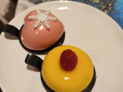 -大连星海皇冠假日酒店