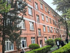 -上海外国语大学(虹口校区)