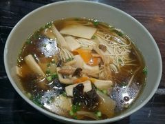 -老盛兴汤包馆(华灵店)