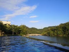 -水底山庄园温泉