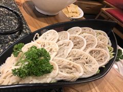 -杨肥肠火锅大排档(火车站花园店)
