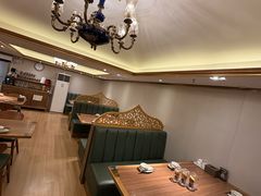 -贯贯吉·清真餐厅(浙江中路店)