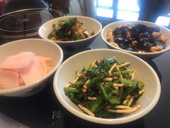 -黔蘑菇四季餐厅(观山湖店)