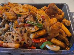 -荷塘秋月·本帮江浙菜(国权路店)