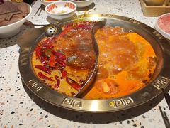 -红九格老火锅(三峡广场店)