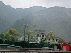 -四川汶川特大地震漩口中学遗址