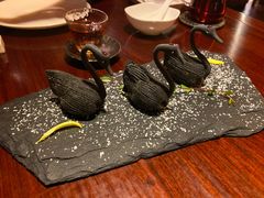 黑天鹅榴莲酥-解香楼(八盘岭路店)