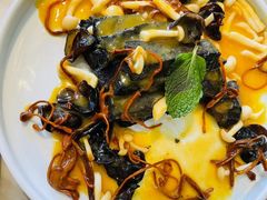 -梧桐树下(云锦世家店)