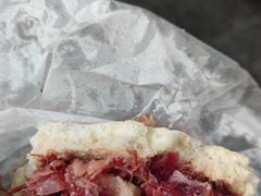 腊牛肉夹馍-杨天玉腊牛羊肉店
