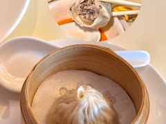 黑松露小笼包-利苑酒家(合景国际金融广场店)