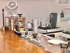 -Line 咖啡(石厦花园店)