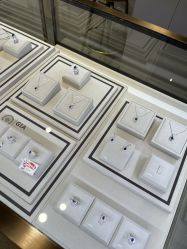 点击看大图 -Cindy Jewelry·钻戒·彩色宝石