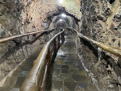 -龙水峡地缝景区
