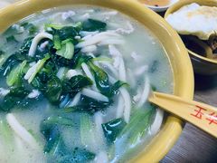 肉丝菜汤面-玉华饮食店(茅台路店)