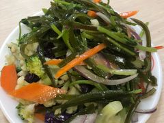 -闫家驴肉老店(华电一校店)