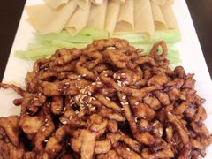 -梧桐树下(云锦世家店)