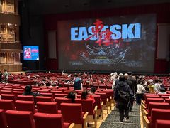 -交通银行前滩31演艺中心