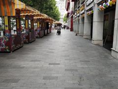 -吉庆街美食广场