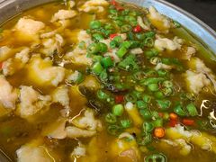 特色花椒鱼-鸡毛店·川菜(李家沱店)
