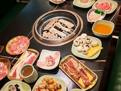 -梨花自助烤肉(西三旗万象汇黑金店)