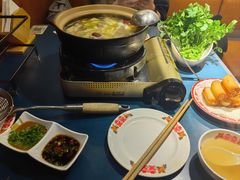 -邹开喜·小海鲜醉鸡煲·潮汕鲜切牛肉店(襄阳北路店)