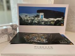 -罗红摄影艺术馆