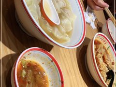 -八二小区抄手(龙湖上城天街店)