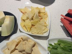 -三江源活鱼现烤(维多利摩尔城店)