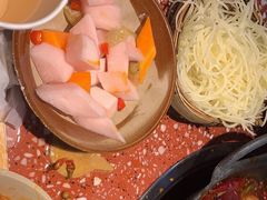 -赵美丽·重庆社区火锅·直营店(火车东站·中豪国际店)